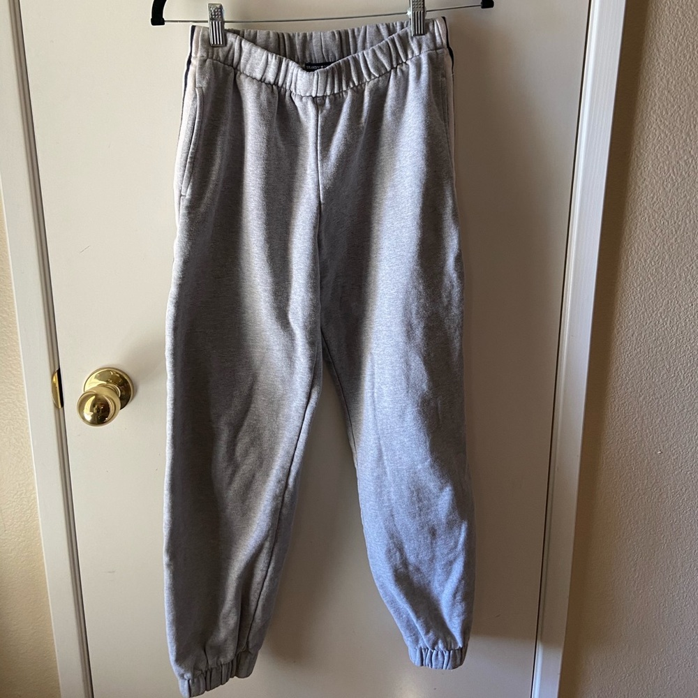 Brandy Melville grey Rosa sweatpants